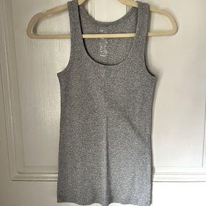 Gap Essential Tank - M